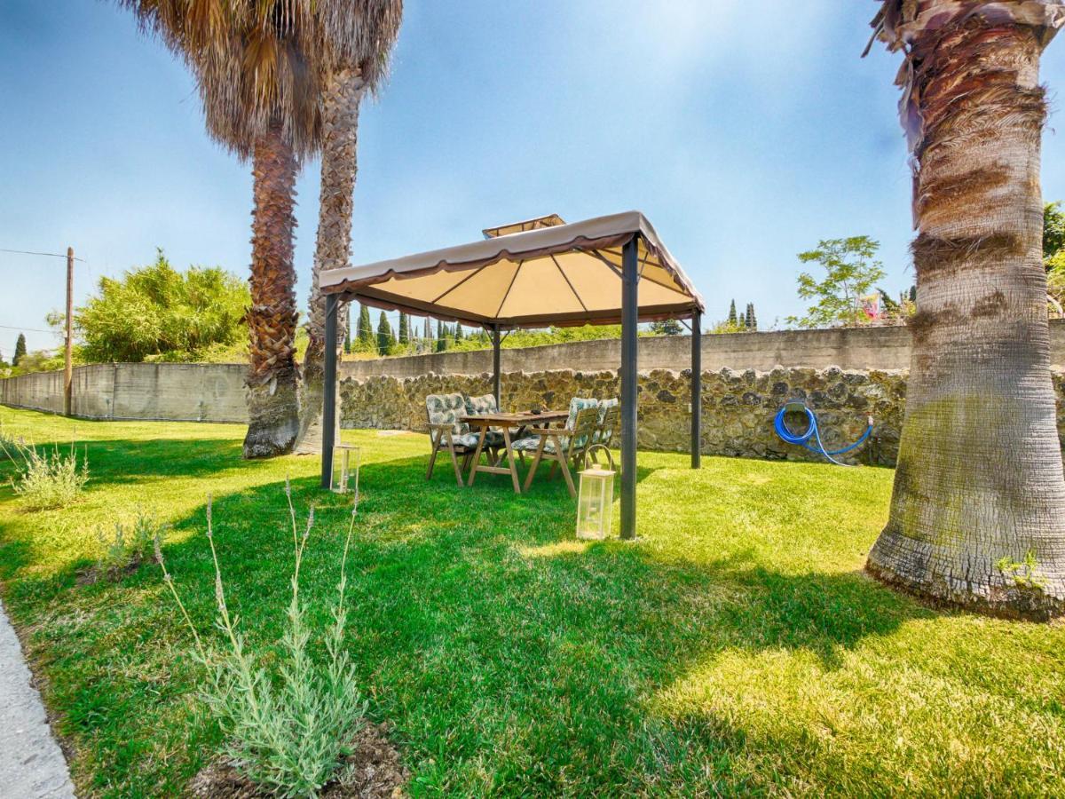 Cozy Family Friendly Apartment With Large Garden Close To Beaches - Dirella Kynopiástai Extérieur photo