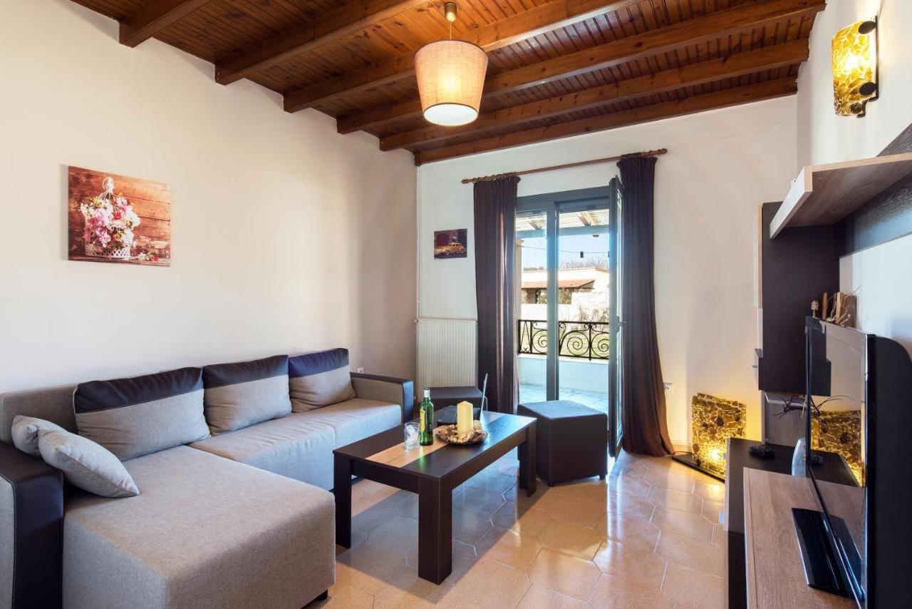 Cozy Family Friendly Apartment With Large Garden Close To Beaches - Dirella Kynopiástai Extérieur photo