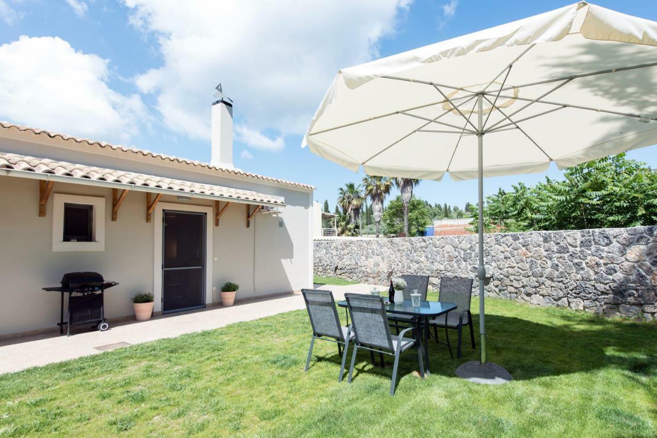 Cozy Family Friendly Apartment With Large Garden Close To Beaches - Dirella Kynopiástai Extérieur photo